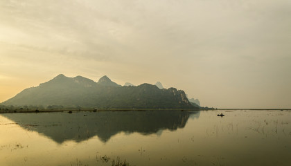 最新一款“雀神麻将开挂神器下载”开挂(透视)辅助教程!
