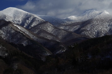 今日必看教程“手机拼三张有挂吗”附开挂脚本详细