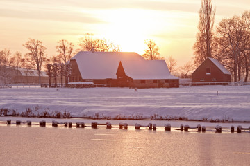 辅助开挂工具“手机斗地主怎么能拿到好牌”(透视)其实确实有挂